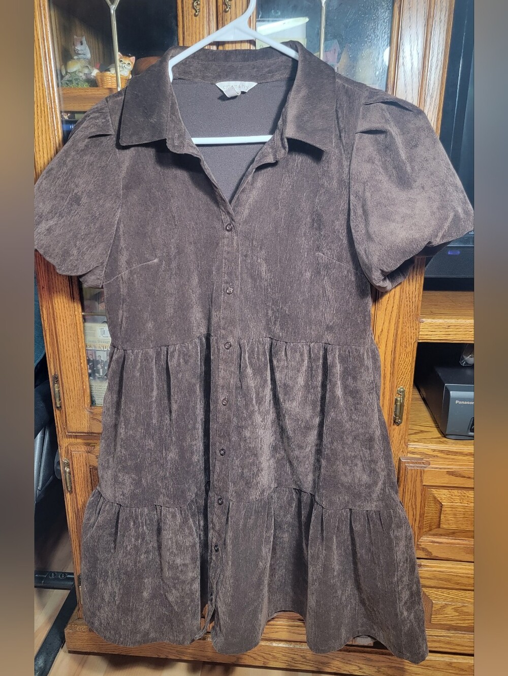 crown & ivy Brown Button-Front Tiered Midi Dress Size Small with Pockets